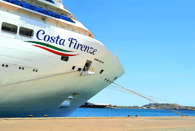 M Costa Spreads Joy In Cagliari1